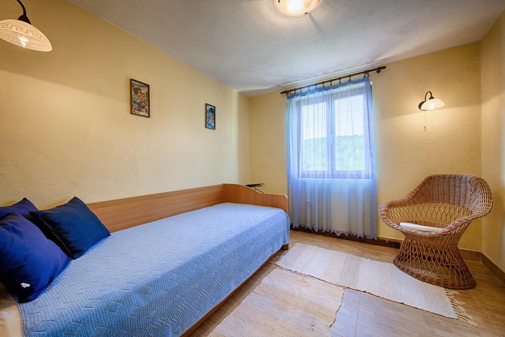 Apartments Pol Murvu Vis Kültér fotó